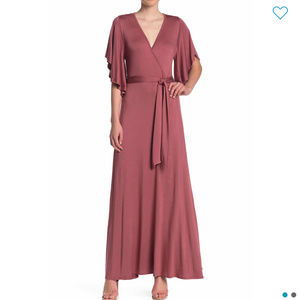 Go Couture Bell Sleeve Knit Maxi Dress  Size Med